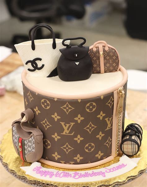 louis vuitton handbag birthday cake|Louis Vuitton stencil for cakes.